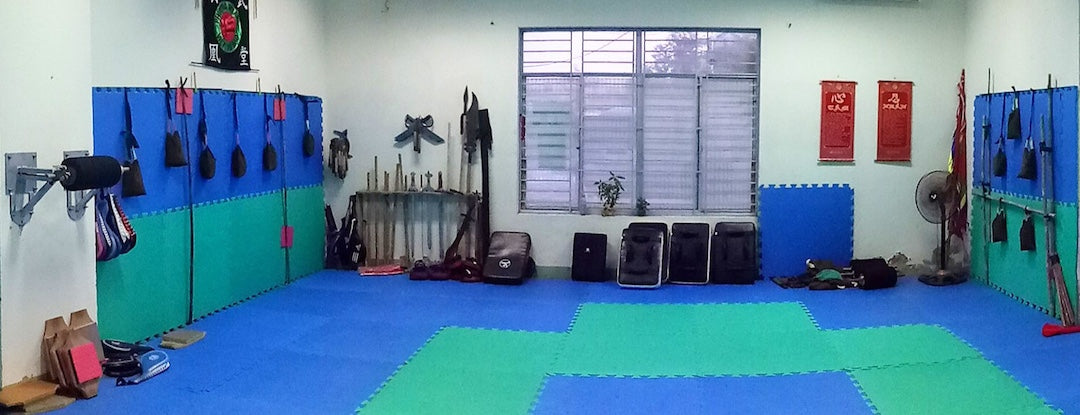 Équipements et accessoires pour la pratique des arts martiaux et des sports de combat