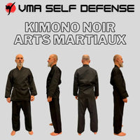 Kimono pour la pratique du judo de couleur noir avec une coupe croisée