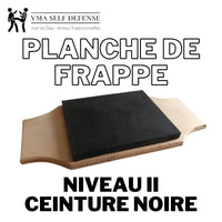 Planche de frappe pour le karaté traditionnel aussi appelé makiwara en bois avec surface spécifique en mousse dur